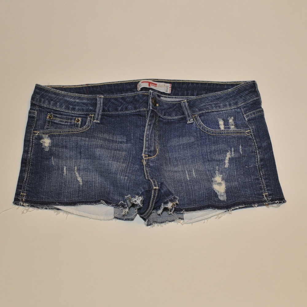 Five womens cut off shorts size 13 -3676-